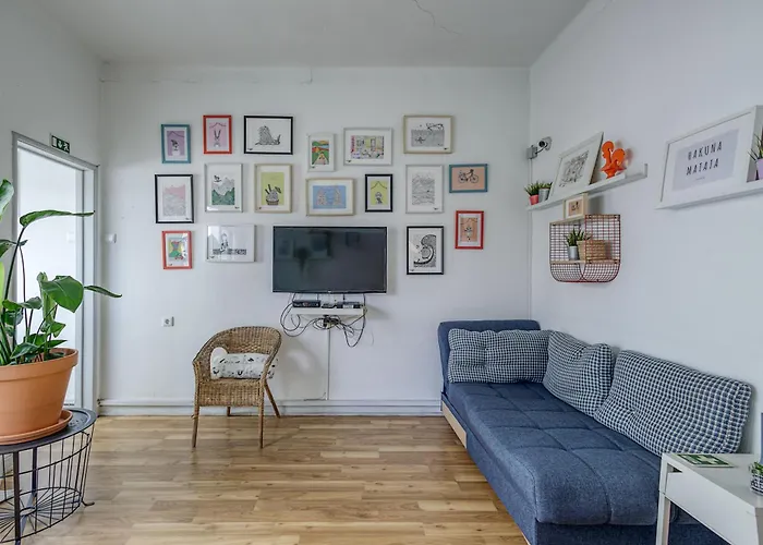 Travel&Live Hostel Porto