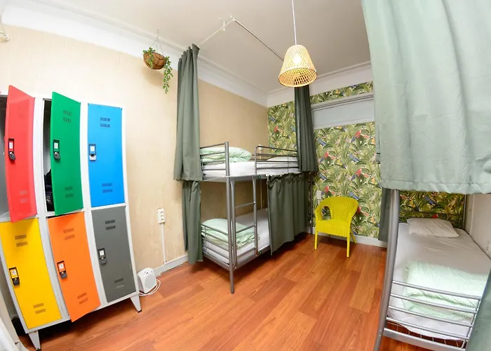 Travel&Live Hostel Porto